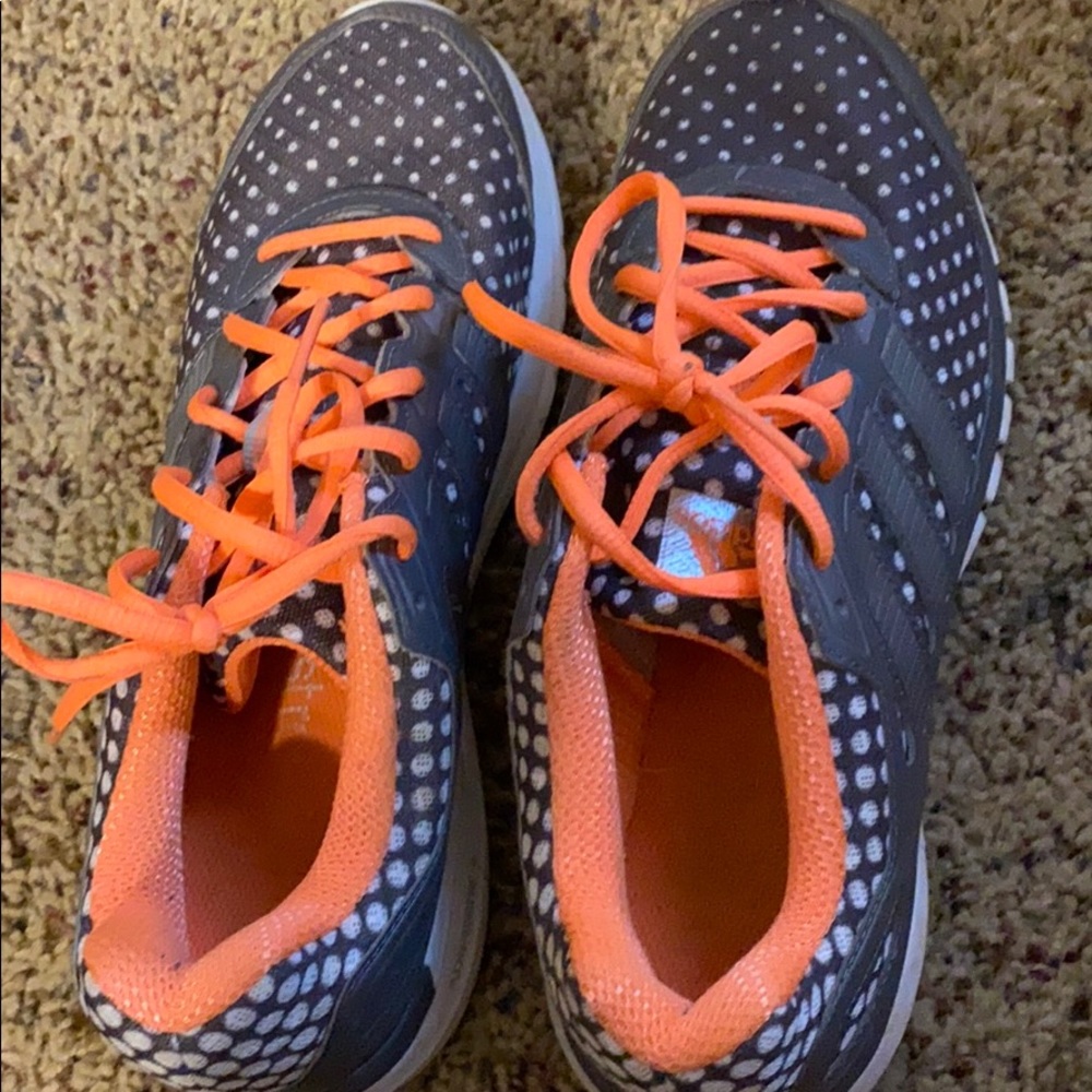 Adidas Tennis Shoes